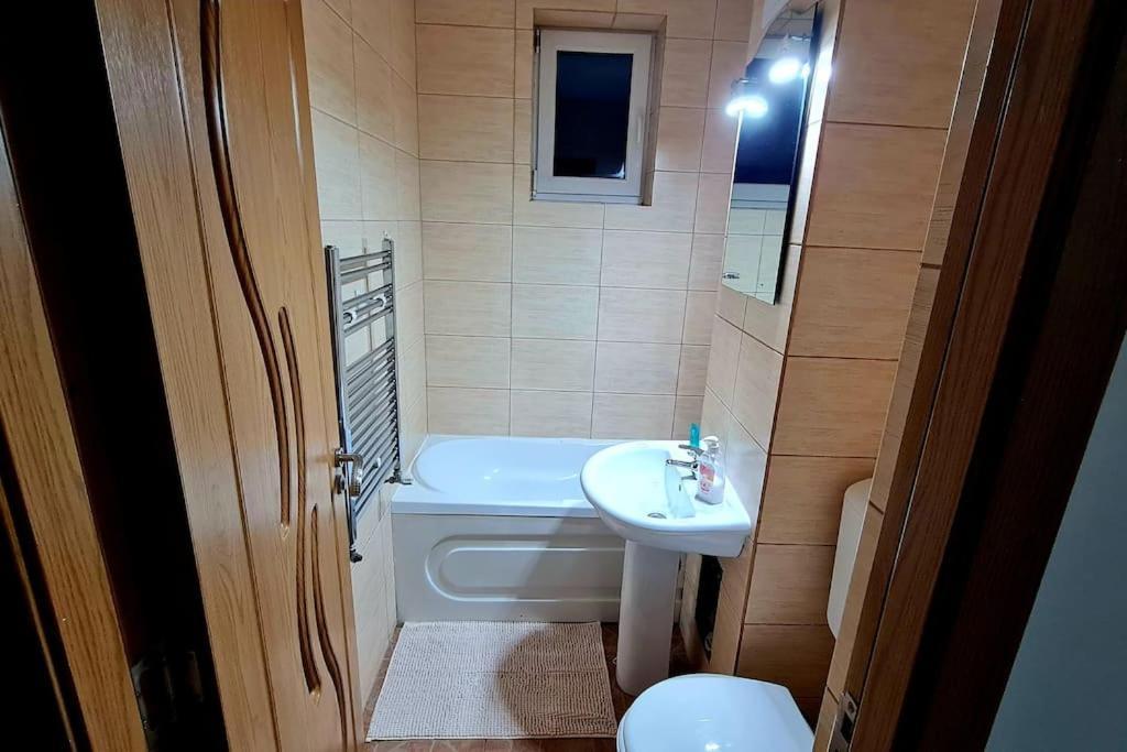 Apartament Violeta Ґурагумора Екстер'єр фото